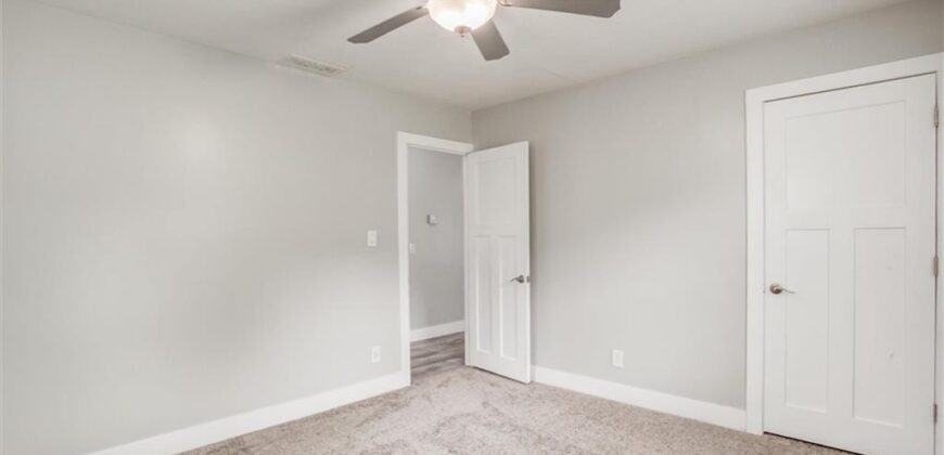 4552 N Locust Street, Kansas City, MO 64116