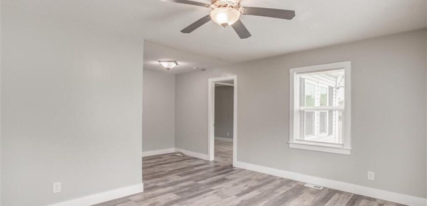 4552 N Locust Street, Kansas City, MO 64116