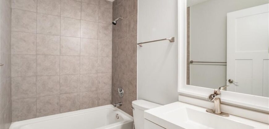 4552 N Locust Street, Kansas City, MO 64116