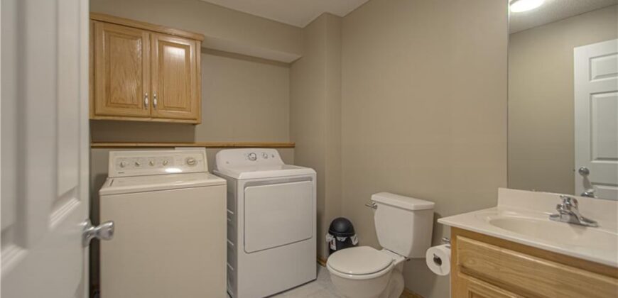 208 Hampton Drive, Smithville, MO 64089