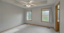 208 Hampton Drive, Smithville, MO 64089