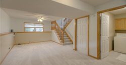 208 Hampton Drive, Smithville, MO 64089
