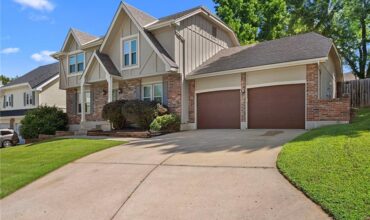 1426 NE 83rd Street, Kansas City, MO 64118