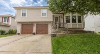 111 NW 114th Terrace, Kansas City, MO 64155
