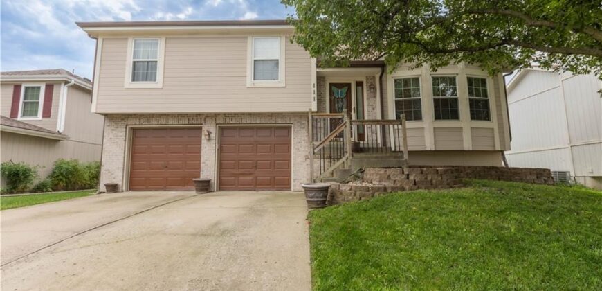 111 NW 114th Terrace, Kansas City, MO 64155