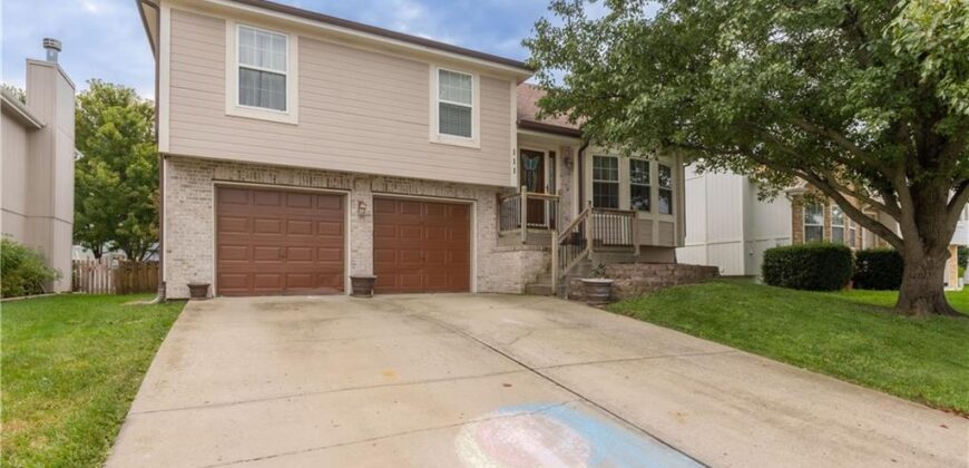 111 NW 114th Terrace, Kansas City, MO 64155