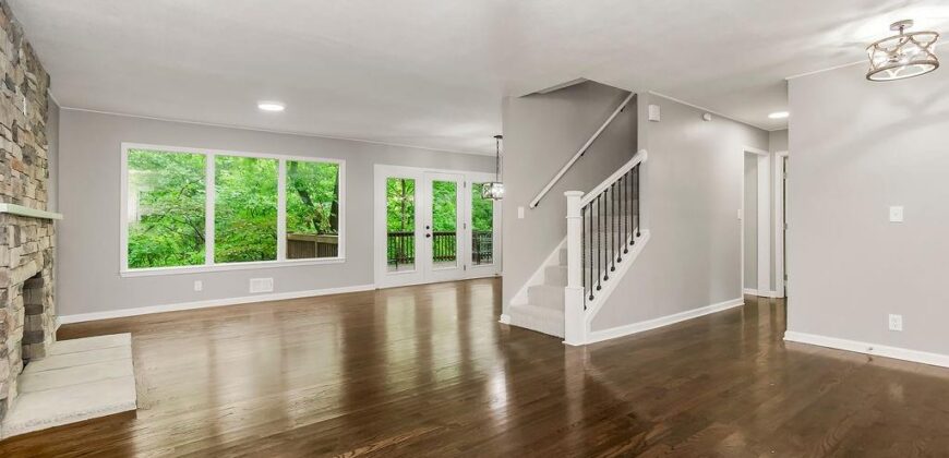 6807 N Walnut Street, Kansas City, MO 64118
