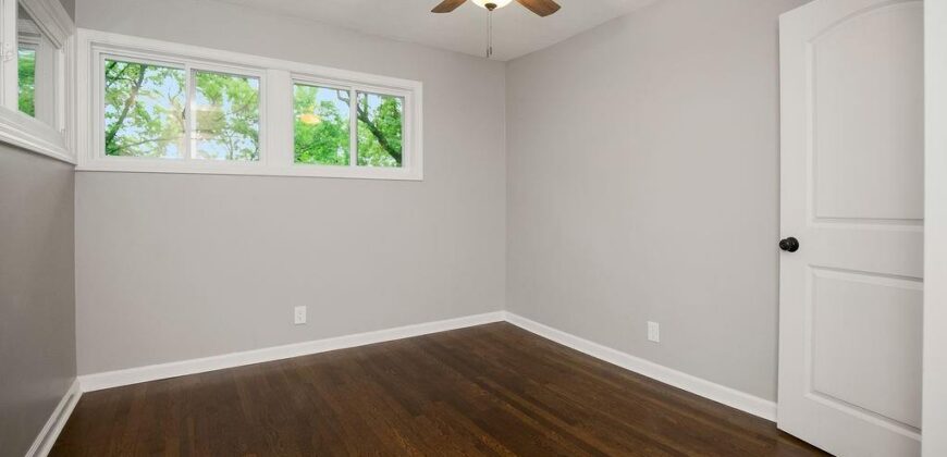 6807 N Walnut Street, Kansas City, MO 64118