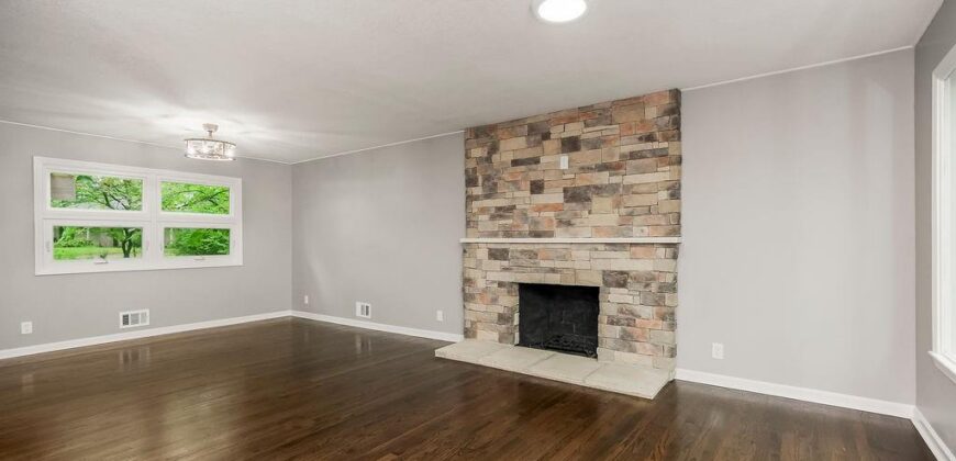 6807 N Walnut Street, Kansas City, MO 64118