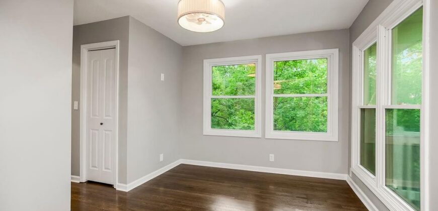 6807 N Walnut Street, Kansas City, MO 64118