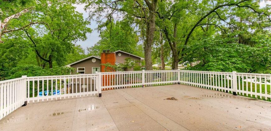 6807 N Walnut Street, Kansas City, MO 64118