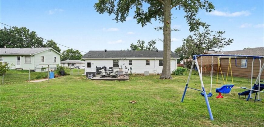 3110 NE 66TH Street, Gladstone, MO 64119