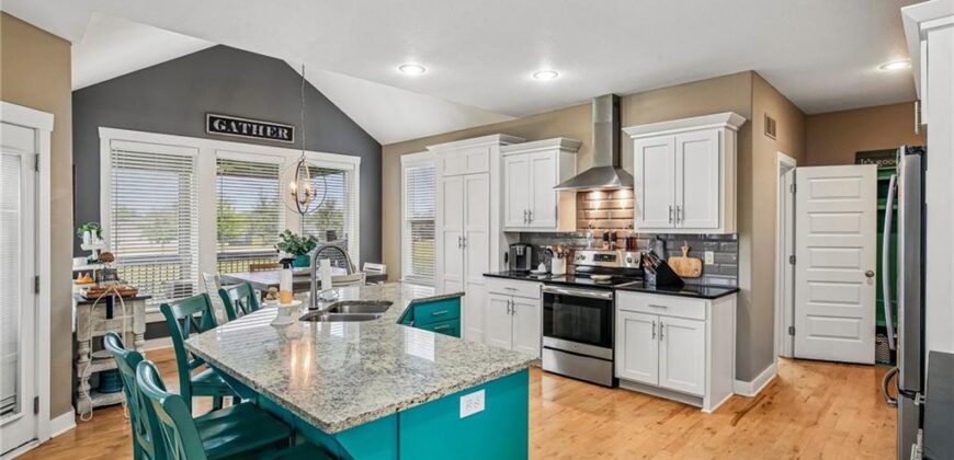 2100 Prairie Creek Drive, Kearney, MO 64060