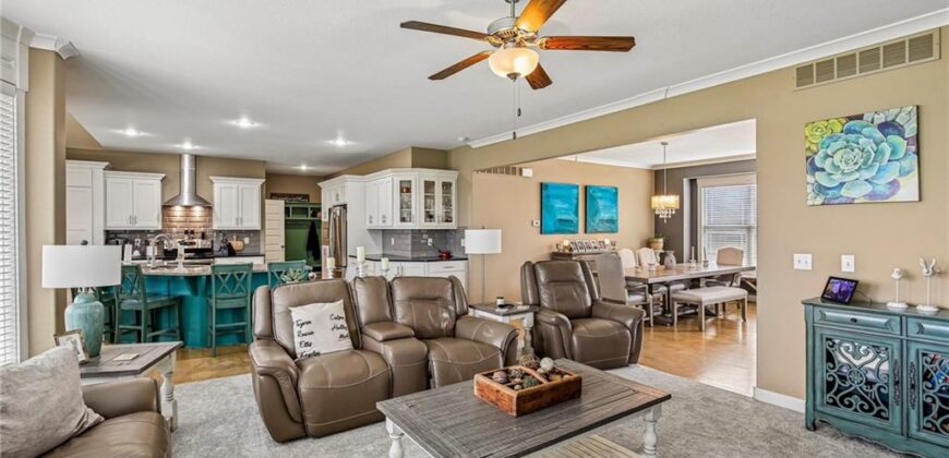 2100 Prairie Creek Drive, Kearney, MO 64060