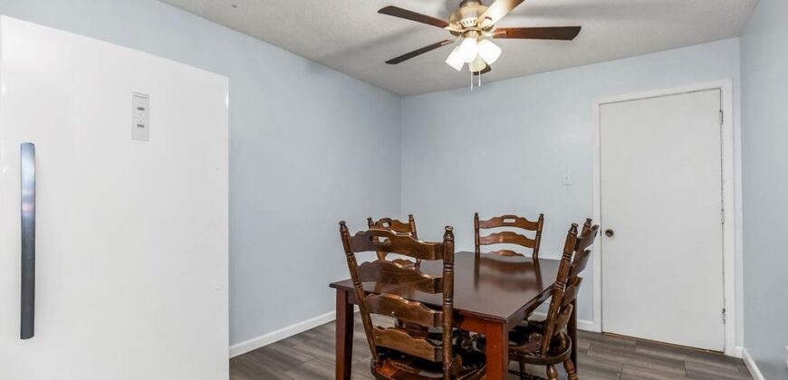 903 NE 67th Place, Gladstone, MO 64118