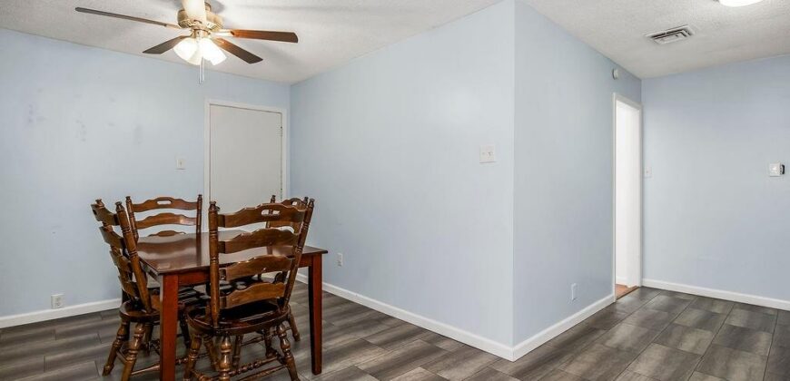 903 NE 67th Place, Gladstone, MO 64118