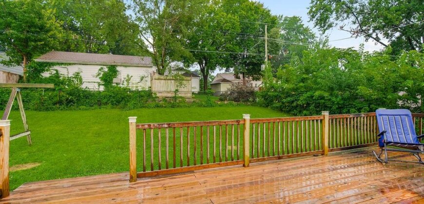 903 NE 67th Place, Gladstone, MO 64118