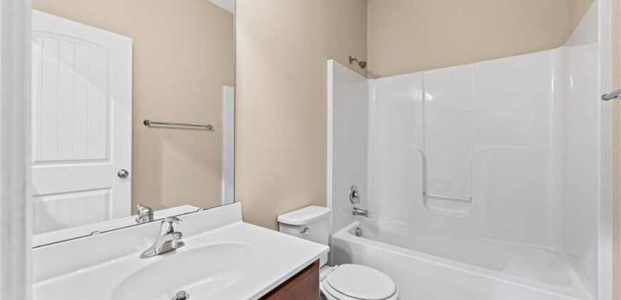 705 NW 111th Terrace, Kansas City, MO 64155