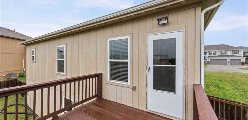 705 NW 111th Terrace, Kansas City, MO 64155