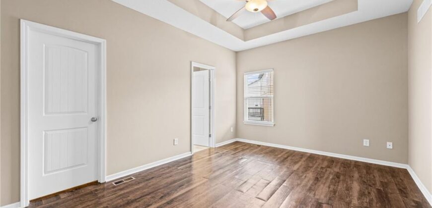 705 NW 111th Terrace, Kansas City, MO 64155