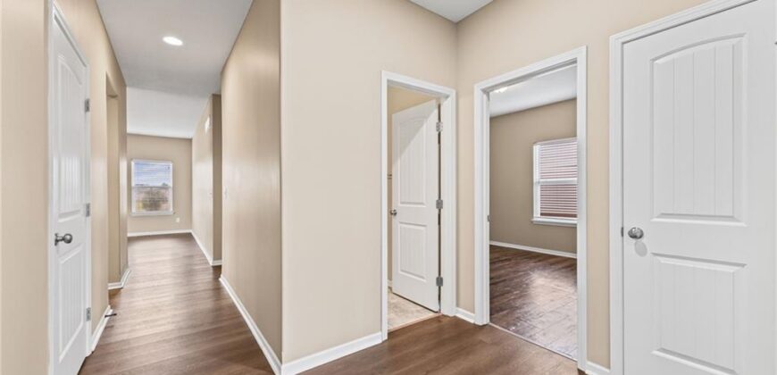 705 NW 111th Terrace, Kansas City, MO 64155