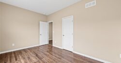 705 NW 111th Terrace, Kansas City, MO 64155