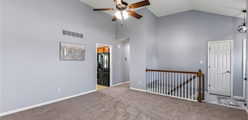 208 NW 112TH Terrace, Kansas City, MO 64155