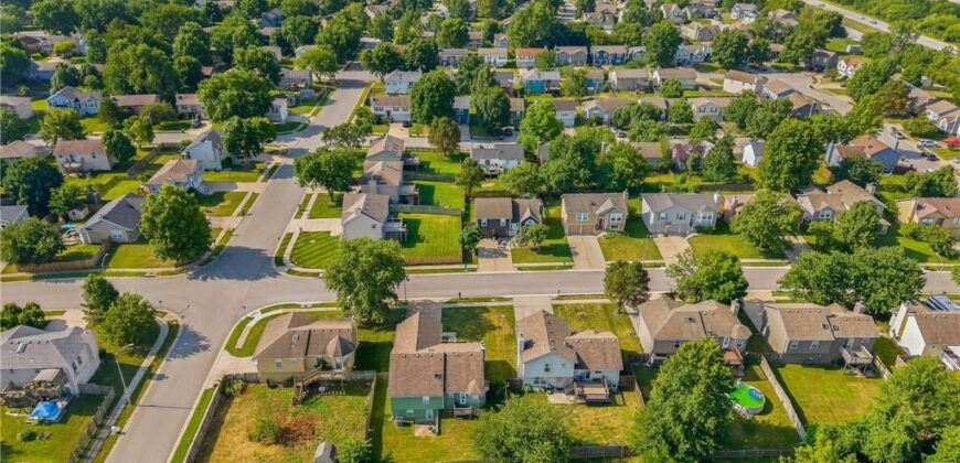 208 NW 112TH Terrace, Kansas City, MO 64155