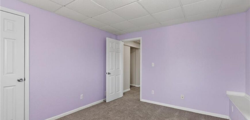 208 NW 112TH Terrace, Kansas City, MO 64155