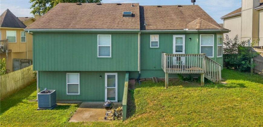 208 NW 112TH Terrace, Kansas City, MO 64155