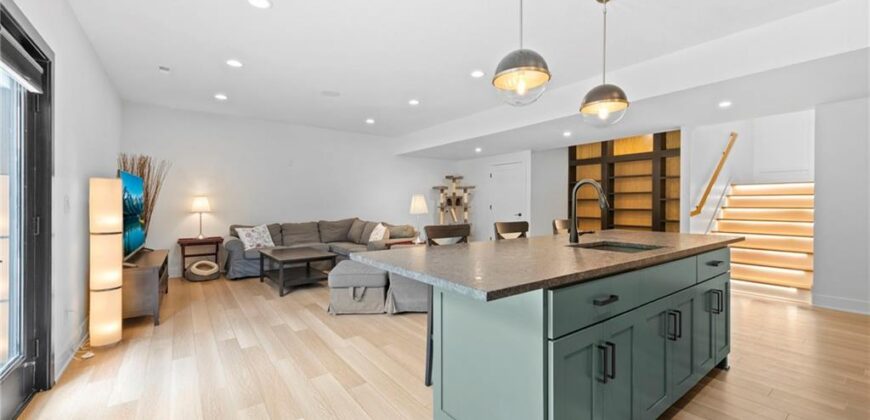 12560 NW Bittersweet Drive, Platte City, MO 64079