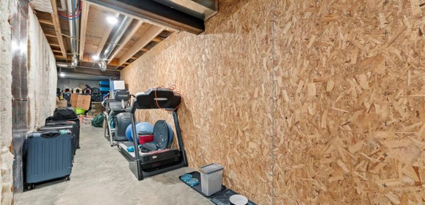 12560 NW Bittersweet Drive, Platte City, MO 64079