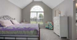 10904 N Manchester Avenue, Kansas City, MO 64157