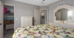 10904 N Manchester Avenue, Kansas City, MO 64157