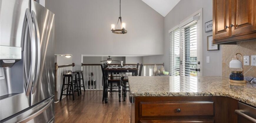 10904 N Manchester Avenue, Kansas City, MO 64157