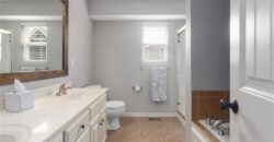 10904 N Manchester Avenue, Kansas City, MO 64157