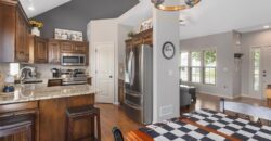 10904 N Manchester Avenue, Kansas City, MO 64157