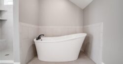 520 Skyview Lane, Liberty, MO 64068
