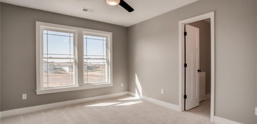 520 Skyview Lane, Liberty, MO 64068