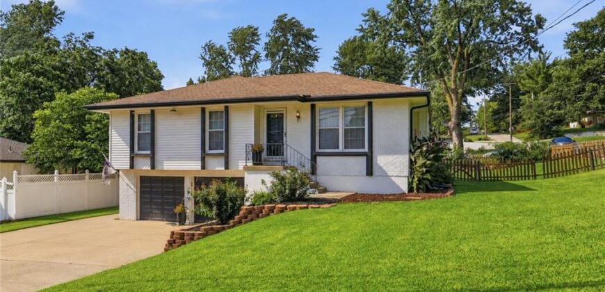 4744 NE 38th Street, Kansas City, MO 64117