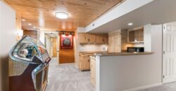 1340 Camelot Drive, Liberty, MO 64068