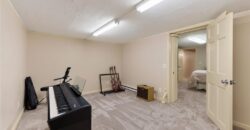 1340 Camelot Drive, Liberty, MO 64068