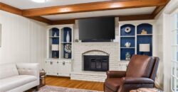 1340 Camelot Drive, Liberty, MO 64068