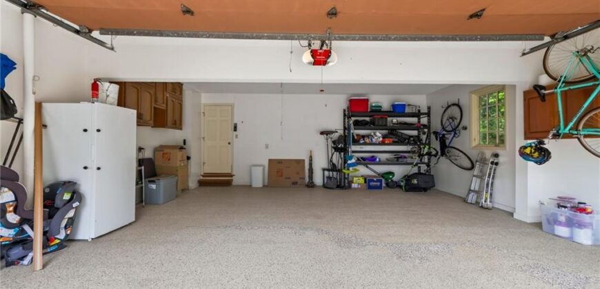 1340 Camelot Drive, Liberty, MO 64068
