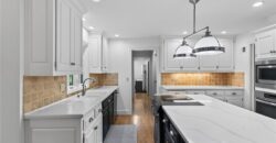 1340 Camelot Drive, Liberty, MO 64068