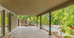 1340 Camelot Drive, Liberty, MO 64068