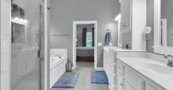 1208 N Silverleaf Court, Liberty, MO 64068