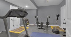 1208 N Silverleaf Court, Liberty, MO 64068