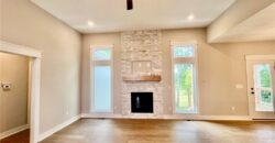 528 Skyview Lane, Liberty, MO 64068