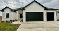 528 Skyview Lane, Liberty, MO 64068